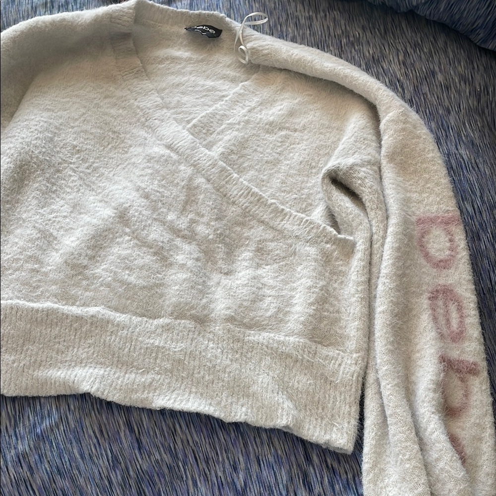 Bebé wool women’s sweater